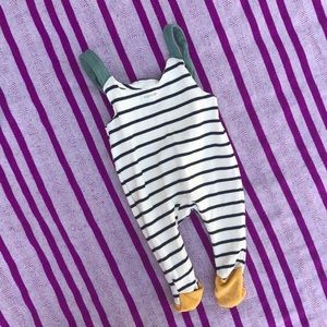 Adorable baby jumper, organic cotton